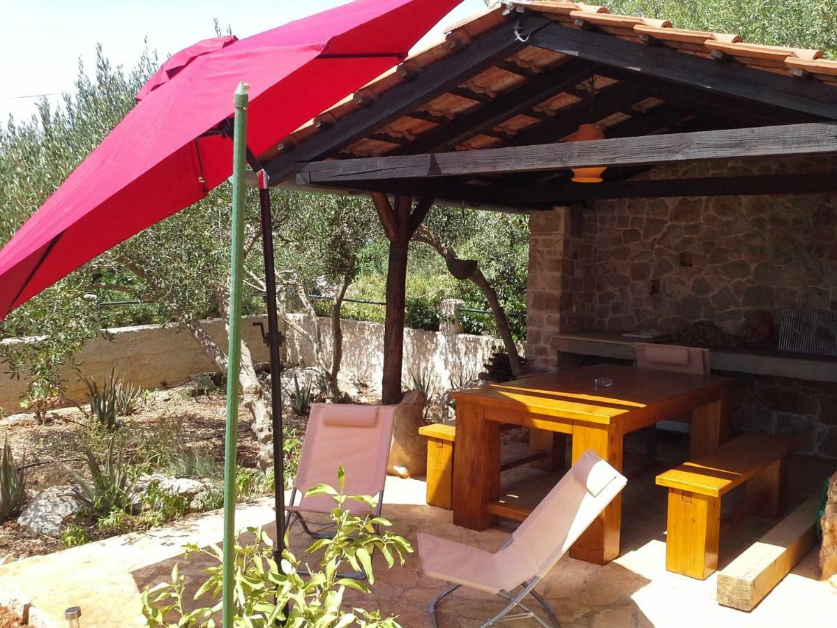 Maslina Tree House Apartment